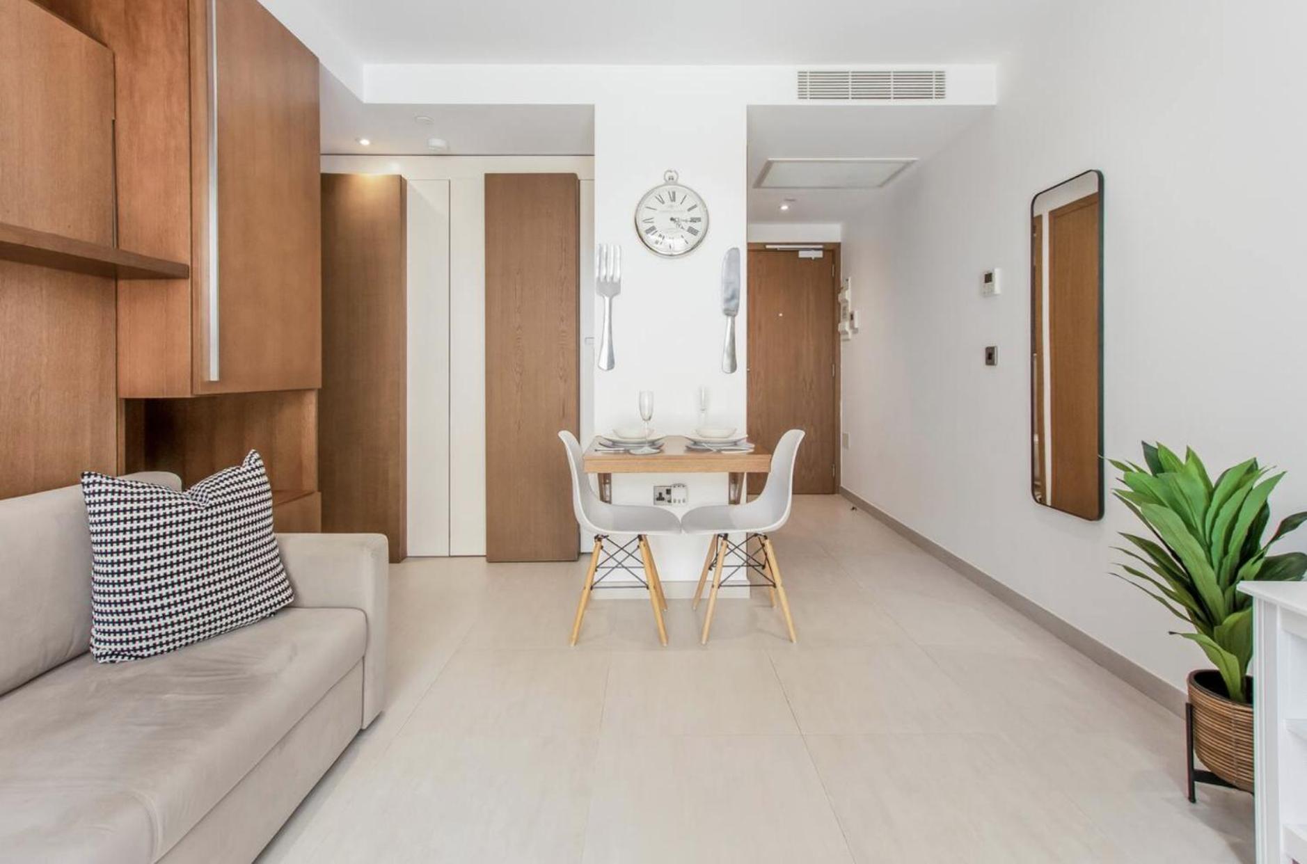 West One Studio Apartments Gibraltar Exterior foto