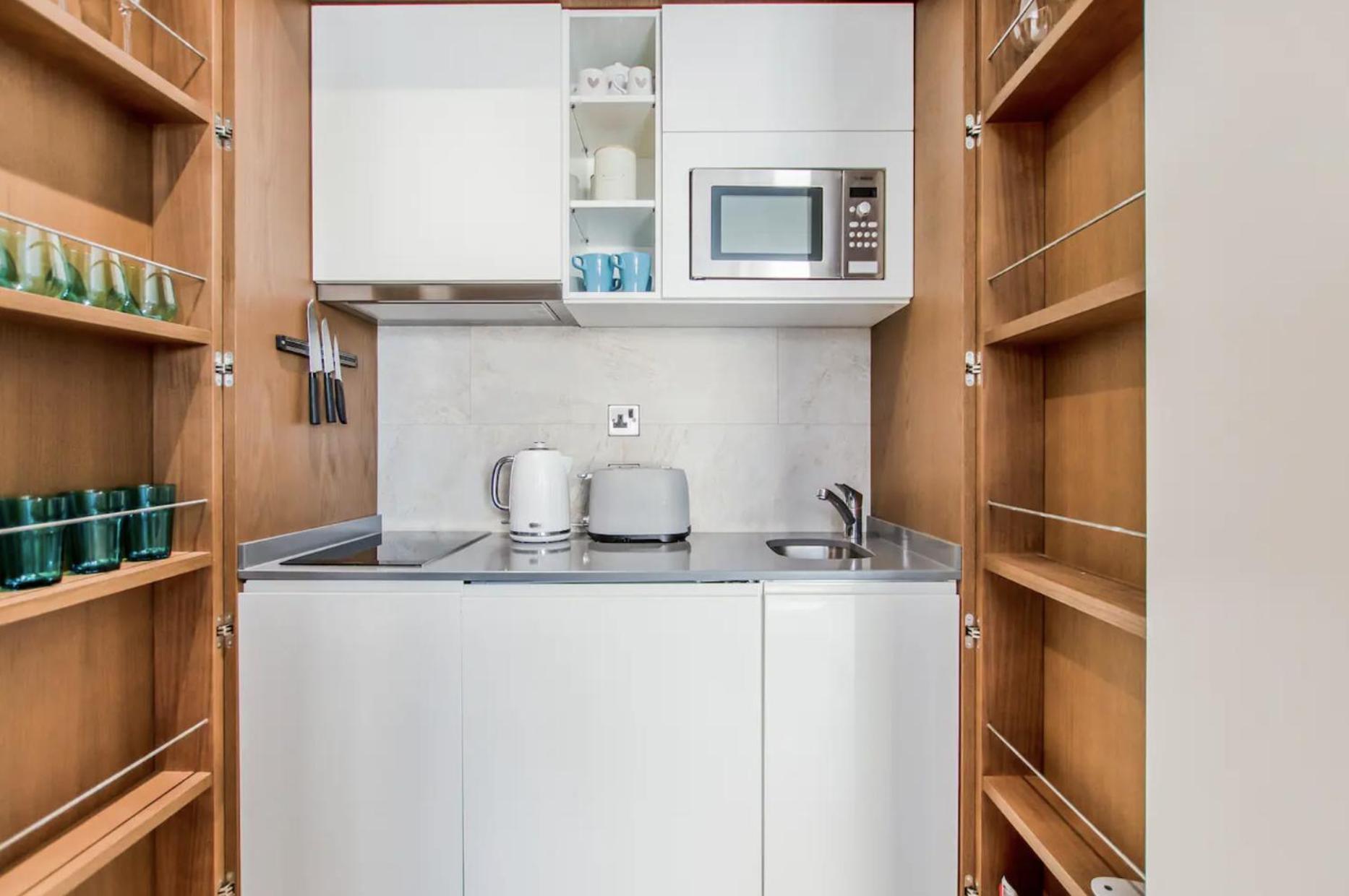 West One Studio Apartments Gibraltar Exterior foto