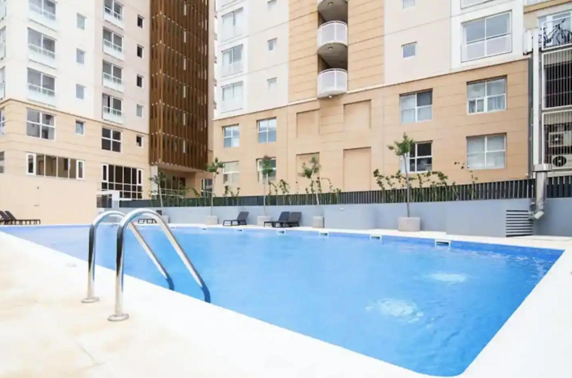 West One Studio Apartments Gibraltar Exterior foto
