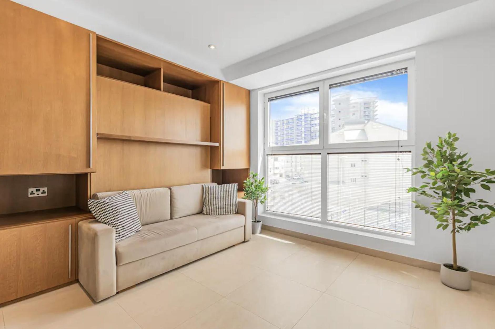 West One Studio Apartments Gibraltar Exterior foto